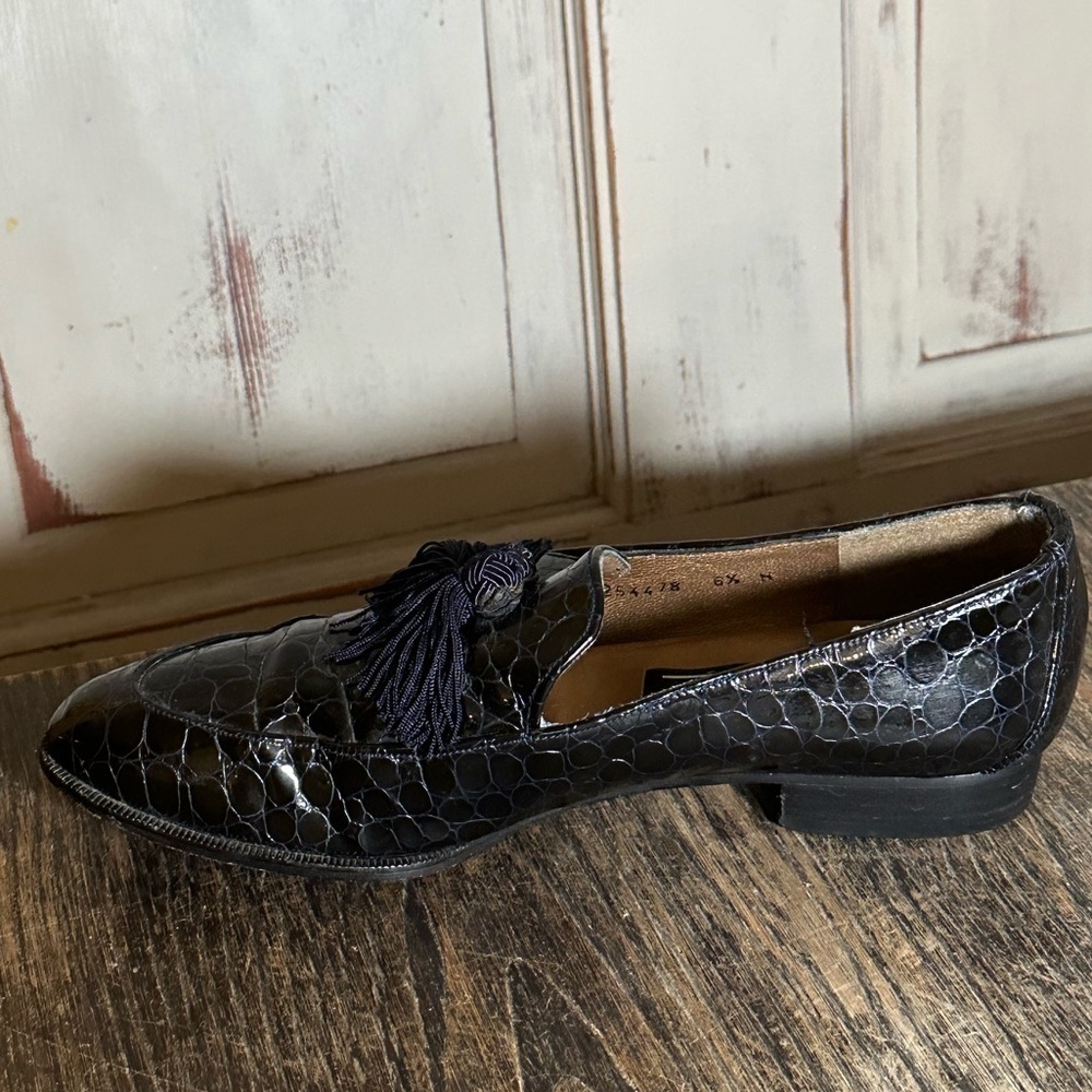 Stuart Weitzman Razmataz black Croc Leather Tassel Dress Loafers US Sz 6.5 M vtg - Picture 4 of 10